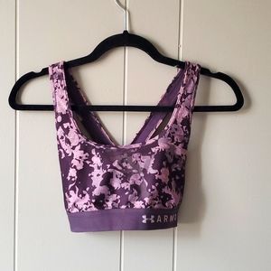 Under Armour Mid Crossback Sports Bra